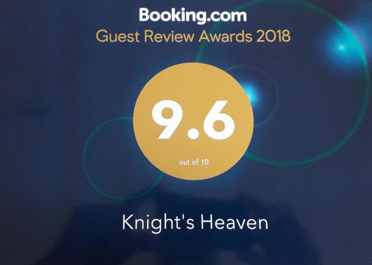 Апартаменты Knight'S Heaven Канди Экстерьер фото